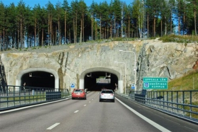Twin Highway Tunnels